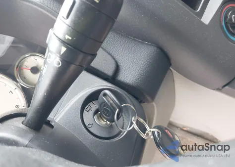 2005 Saturn Vue 4 Cyl z USA, uszkodzony, nr VIN 5GZCZ33DX5S862252